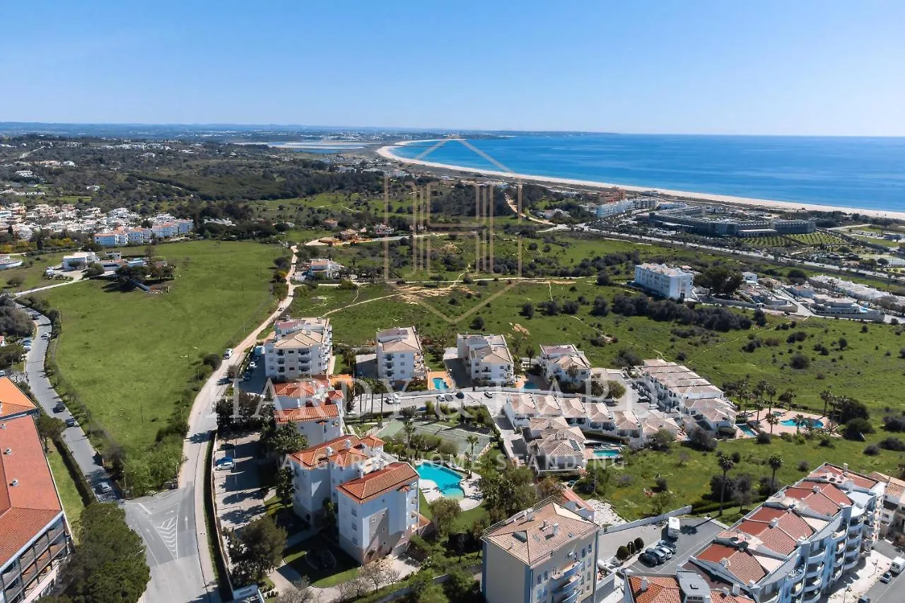 H&H - Rare Chic & Cosy Apartment With Wonderful Sea Views, Near To Meia Praia Beach And Lagos Center Portugal