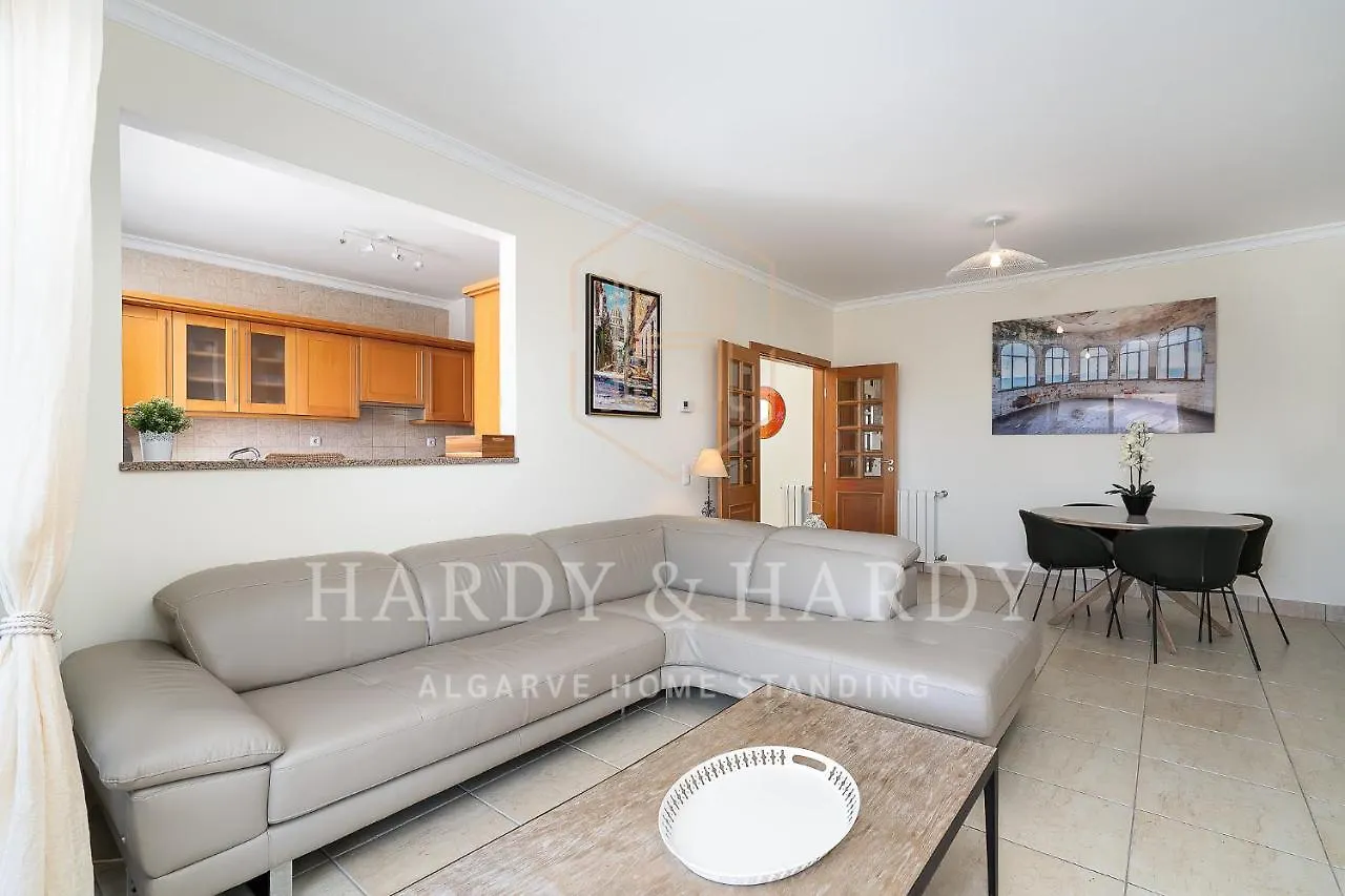 H&H - Rare Chic & Cosy Apartment With Wonderful Sea Views, Near To Meia Praia Beach And Lagos Center