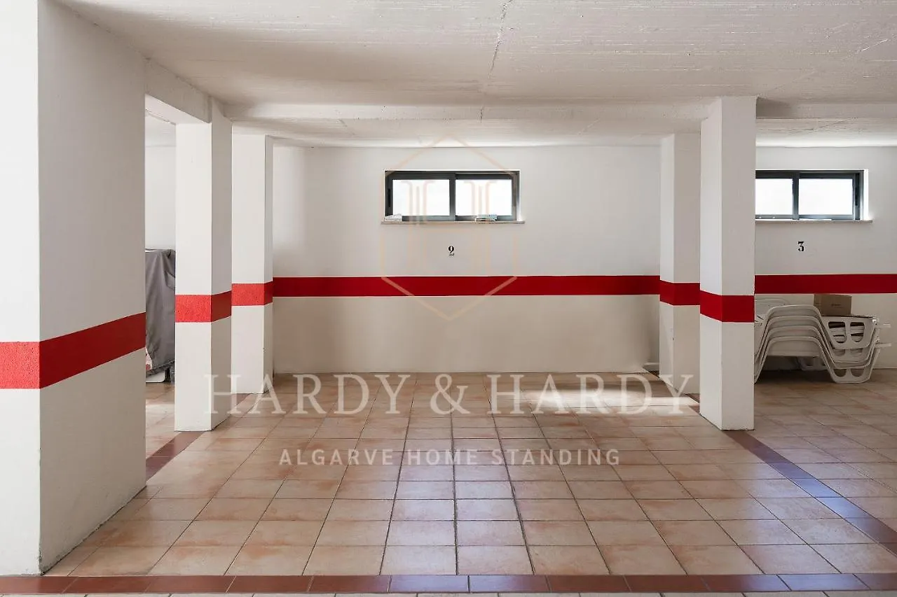 H&H - Rare Chic & Cosy Apartment With Wonderful Sea Views, Near To Meia Praia Beach And Lagos Center